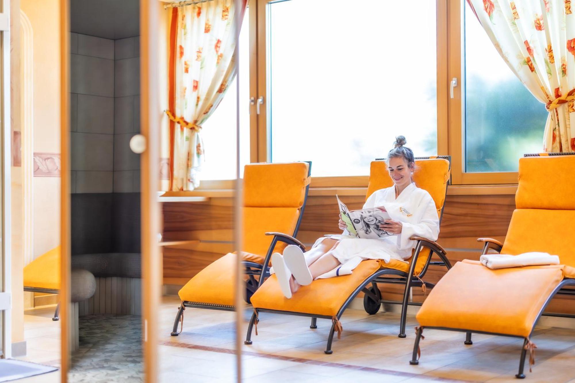 Hotel Engel アルバーシュヴェンデ エクステリア 写真