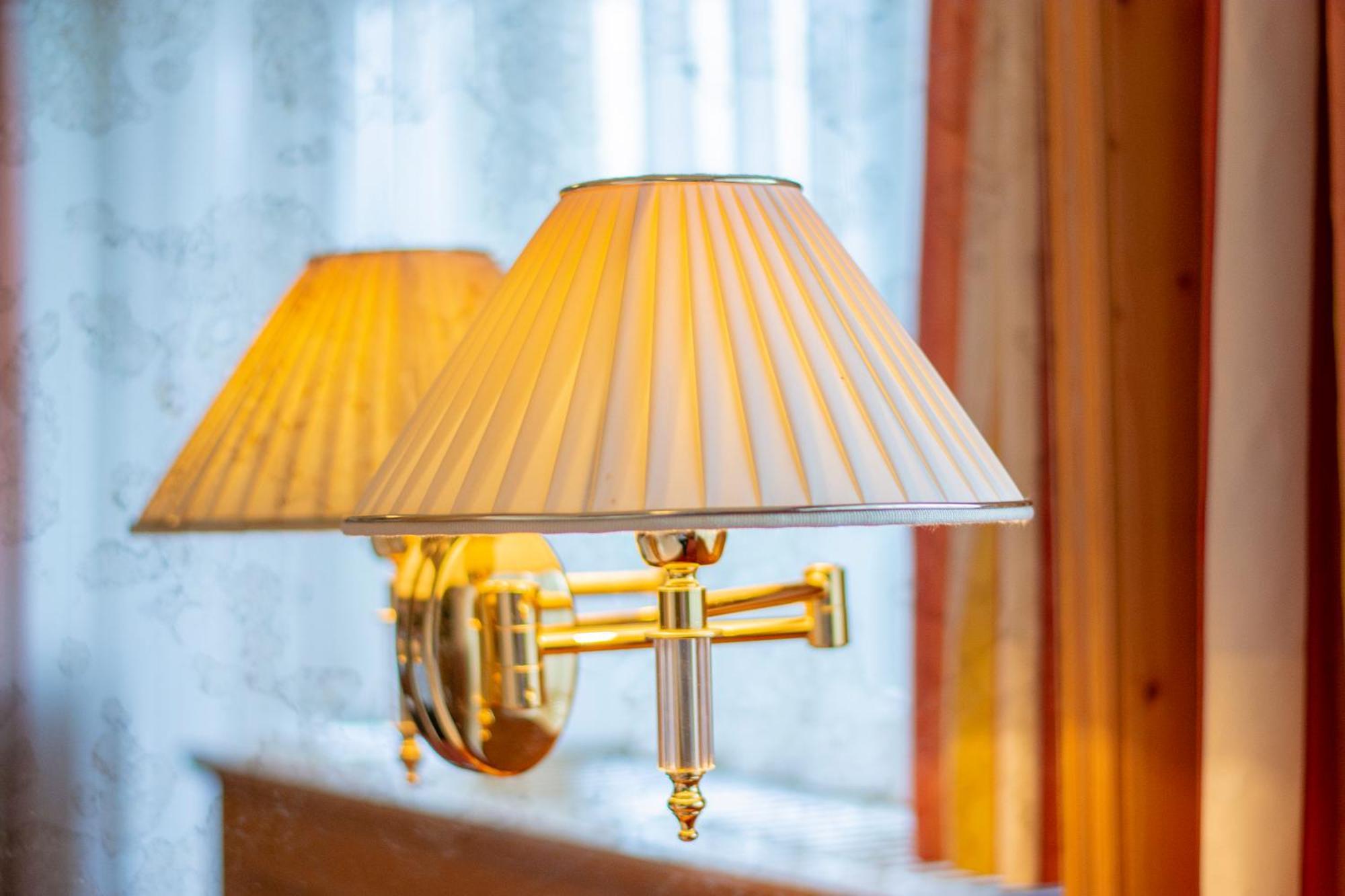 Hotel Engel アルバーシュヴェンデ エクステリア 写真